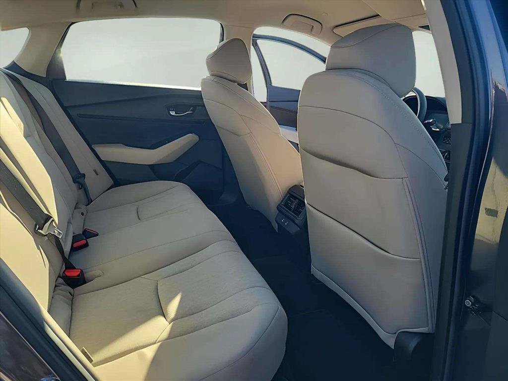 Used 2025 Honda Accord LX image 19