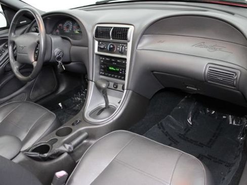 Used 2004 Ford Mustang Premium RWD image 25