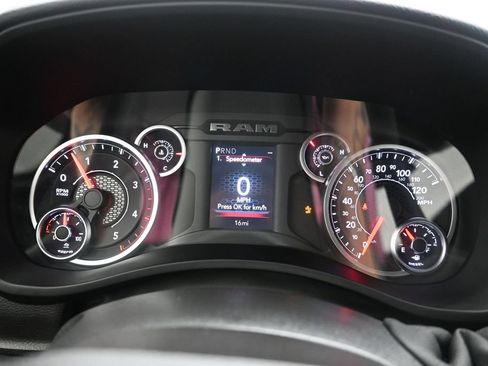 New 2026 RAM 3500 Big Horn AWD/4WD image 14