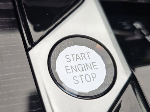 New 2026 BMW X7 xDrive40i w/ Executive Package image 21