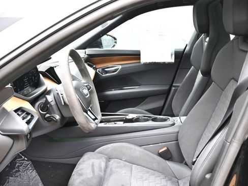 Used 2024 Audi e-tron GT Premium Plus AWD/4WD image 12