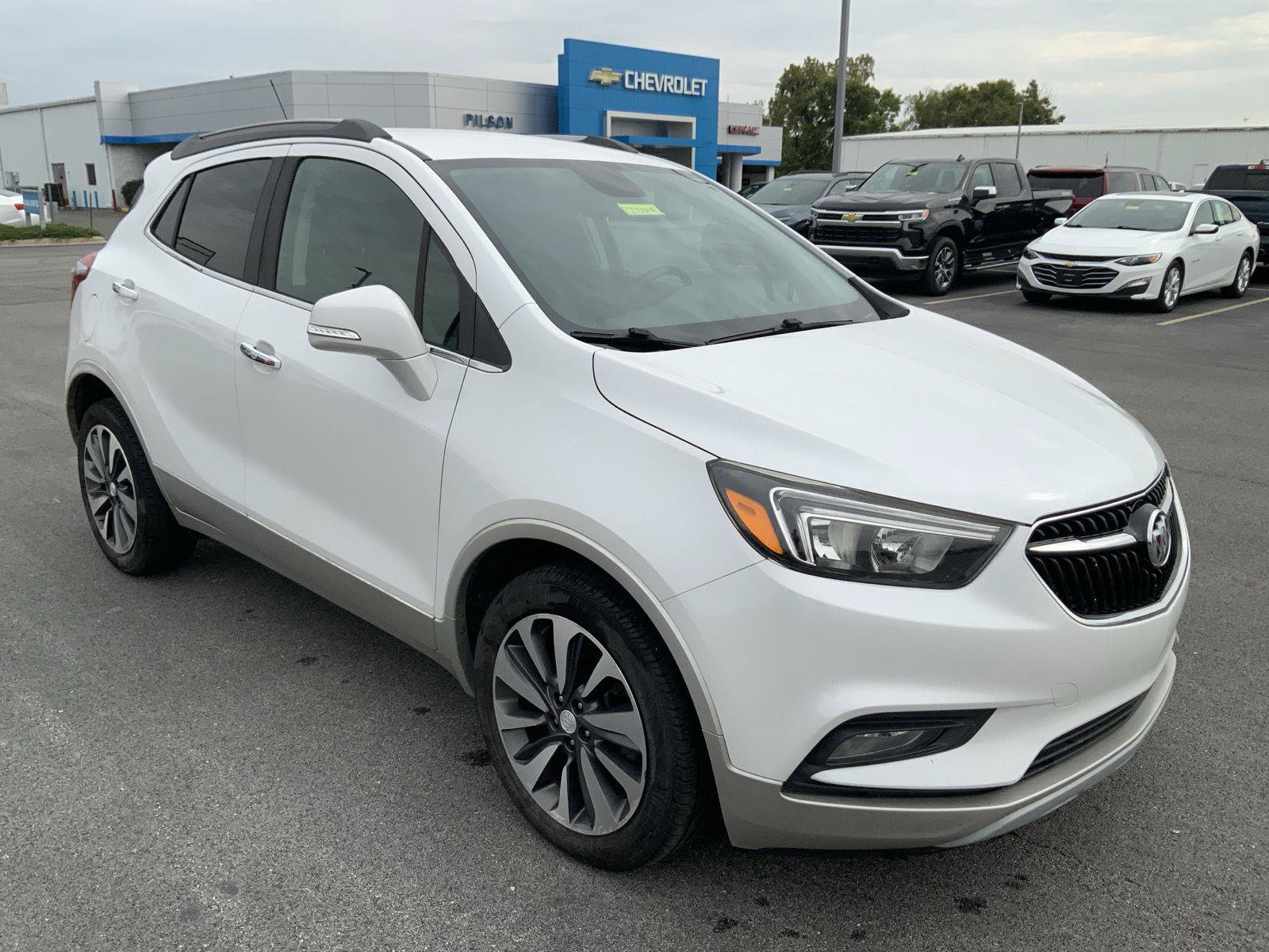 Used 2018 Buick Encore Preferred FWD image 2