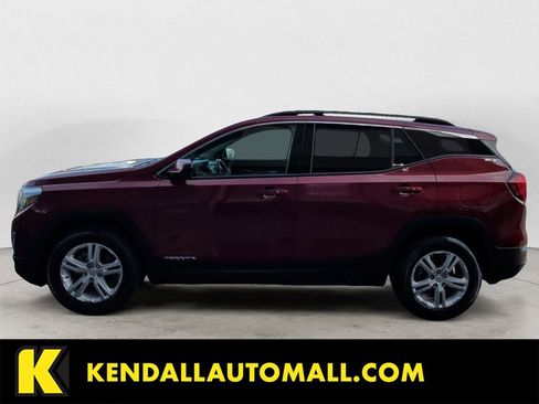 Used 2018 GMC Terrain SLE w/ Driver Convenience Package AWD/4WD image 2