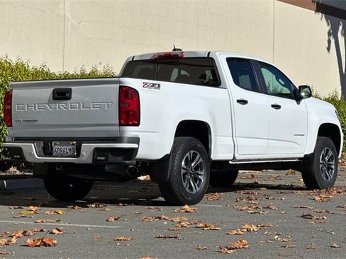 Used 2021 Chevrolet Colorado Z71 w/ Safety Package image 4