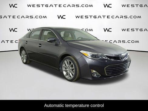 Used 2015 Toyota Avalon XLE Touring image 2