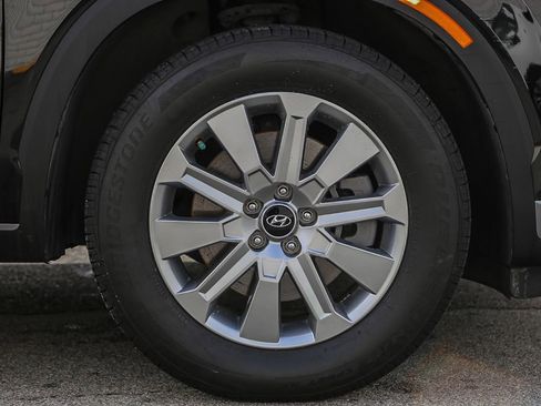 Used 2024 Hyundai Palisade SEL FWD image 9