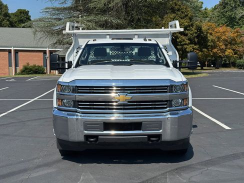 Used 2016 Chevrolet Silverado 3500 W/T image 3