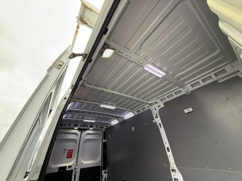Used 2019 RAM ProMaster 3500 w/ Premium Appearance Group FWD image 51