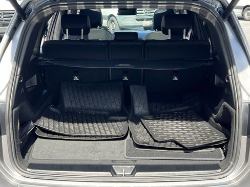 Certified 2026 Mercedes-Benz GLB 250 4MATIC image 31