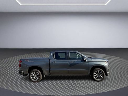 Used 2021 Chevrolet Silverado 1500 RST image 12