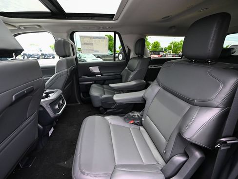 New 2026 Ford Expedition Max Active AWD/4WD image 21