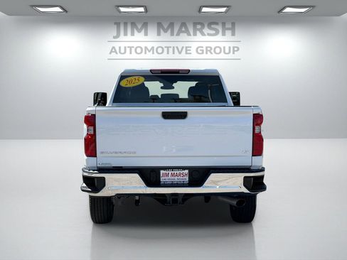 Used 2025 Chevrolet Silverado 2500 LT w/ Convenience Package AWD/4WD image 5