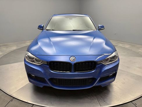 Used 2017 BMW 330i xDrive Sedan image 2