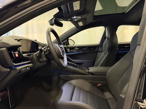 New 2026 Porsche Panamera GTS image 5