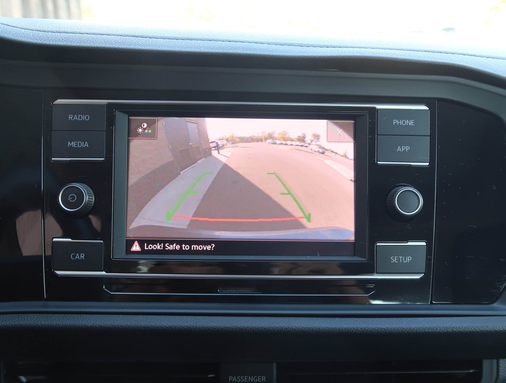 Used 2019 Volkswagen Jetta SE FWD image 25