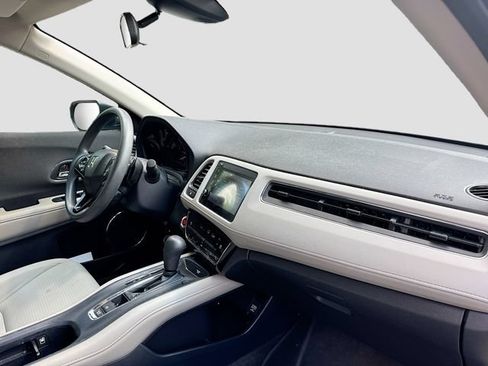 Used 2019 Honda HR-V EX image 22
