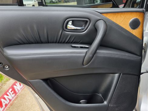 Used 2012 INFINITI QX56 2WD w/ Theater Pkg image 23