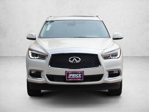 Used 2020 INFINITI QX60 Luxe w/ Essential Package AWD/4WD image 2