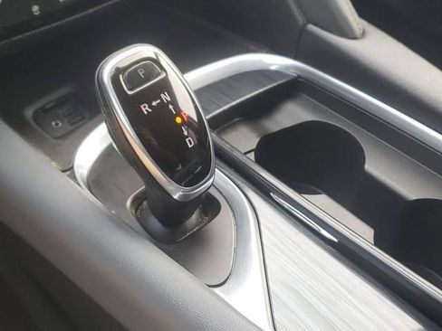 Used 2020 Buick Enclave Preferred w/ LPO, Floor Liner Package image 20