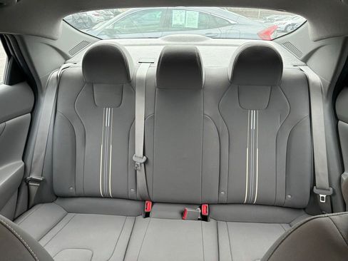Used 2023 Hyundai Elantra SEL w/ Convenience Package FWD image 14