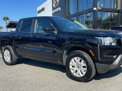 Used 2023 Nissan Frontier SV