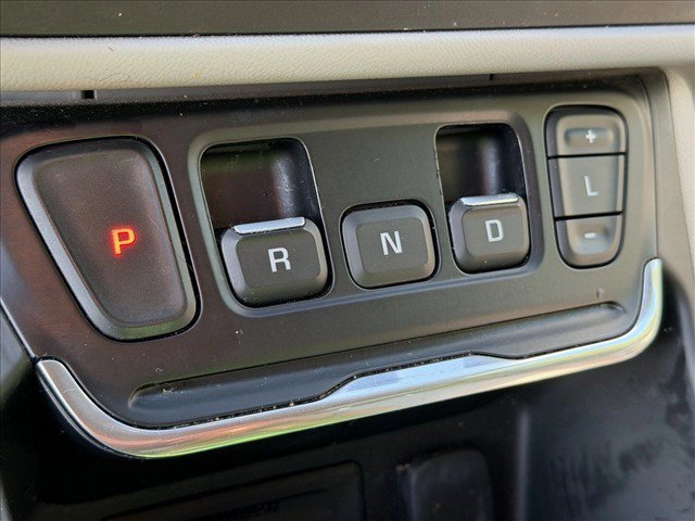 Used 2021 GMC Terrain SLT FWD image 17