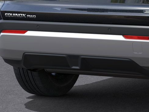 New 2026 Chevrolet Equinox LT w/ LPO, Floor Liner Package image 32