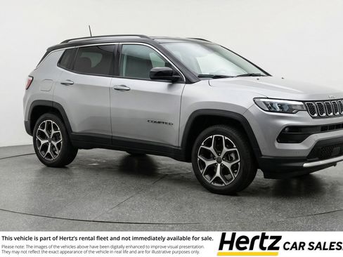 Used 2025 Jeep Compass Limited AWD/4WD image 1