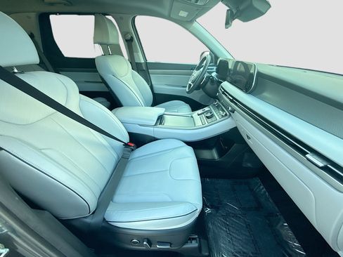 Used 2025 Hyundai Palisade SEL FWD image 29