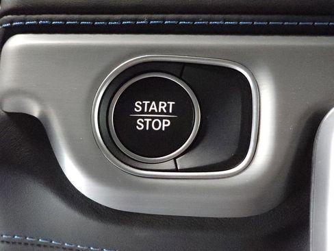 Certified 2025 Mercedes-Benz G 580 w/ EQ Technology image 17