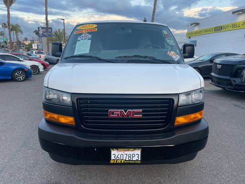 Used 2023 GMC Savana 2500 EXTENDED EXTENDED VAN 3D w/ Driver Convenience Package image 8