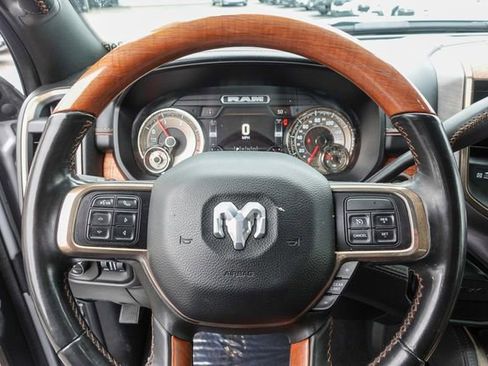 Used 2022 RAM 2500 Limited AWD/4WD image 13