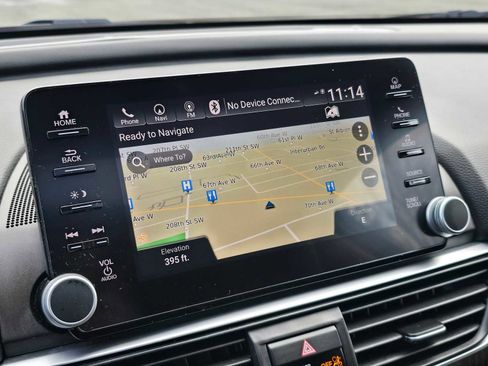 Used 2018 Honda Accord Touring image 27