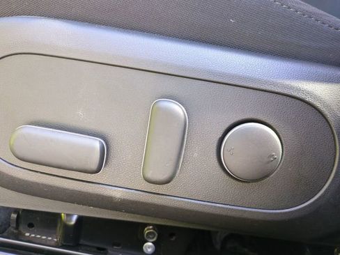 Used 2024 Hyundai Kona SEL FWD image 20