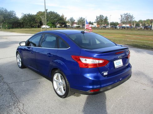 Used 2013 Ford Focus Titanium w/ Titanium Handling Pkg image 5