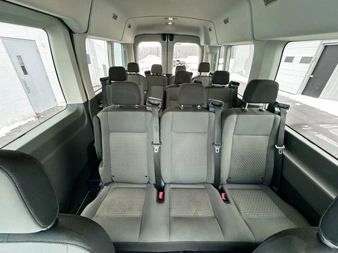 Used 2024 Ford Transit 350 XLT image 17