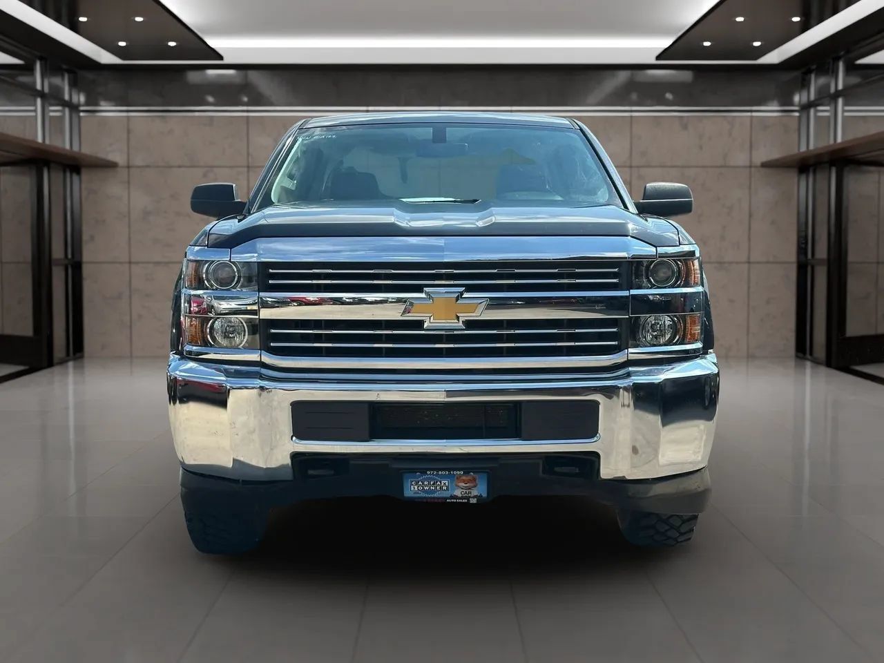 Used 2018 Chevrolet Silverado 2500 W/T AWD/4WD image 3