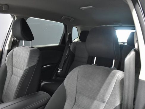 Used 2021 Nissan Rogue S image 15