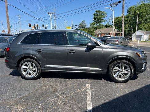 Used 2023 Audi Q7 3.0T Premium w/ Convenience Package AWD/4WD image 5
