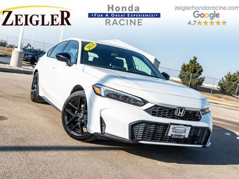 Used 2025 Honda Civic Sport image 1