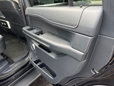 Used 2024 Ford Expedition XLT AWD/4WD image 13