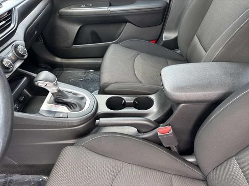 Used 2023 Kia Forte LXS FWD image 20