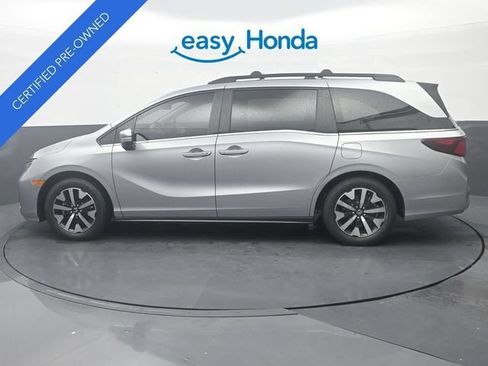 Certified 2025 Honda Odyssey EX-L image 4