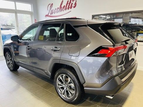 Used 2025 Toyota RAV4 XLE Premium w/ Weather Package image 7