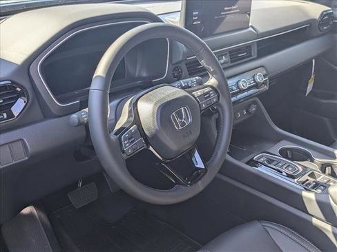 New 2026 Honda Pilot EX-L image 3