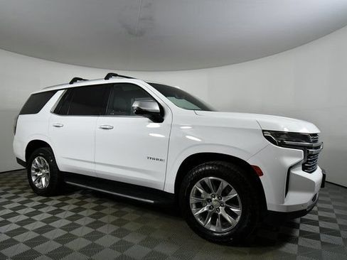 Used 2021 Chevrolet Tahoe Premier w/ Premium Package AWD/4WD image 9