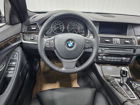 Used 2012 BMW 535i xDrive Sedan image 4