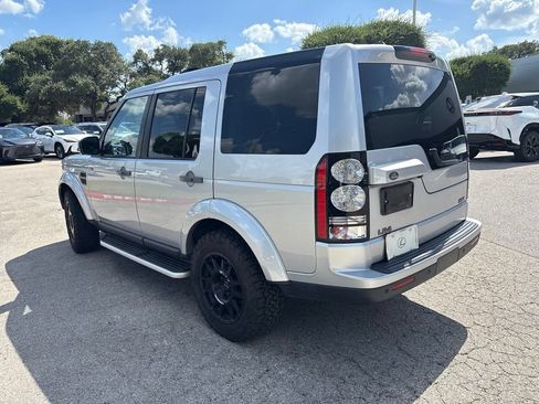 Used 2016 Land Rover LR4 HSE AWD/4WD image 3