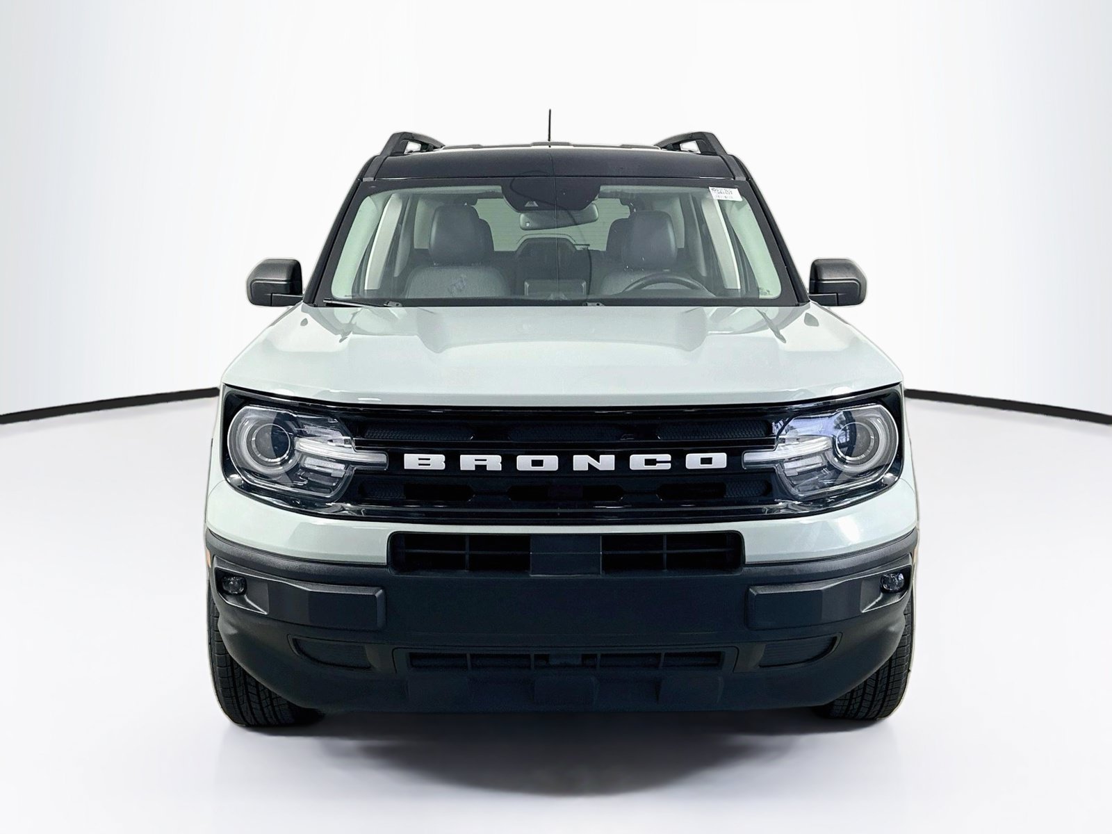 Used 2021 Ford Bronco Sport Outer Banks w/ Outer Banks Package (96D) AWD/4WD image 2