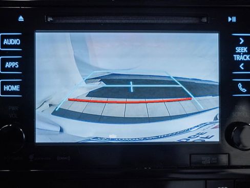 Used 2017 Toyota Prius Four image 34